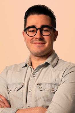 portrait photo of DAVID HILBUN Post-Production / Animation Director of burning stick creative